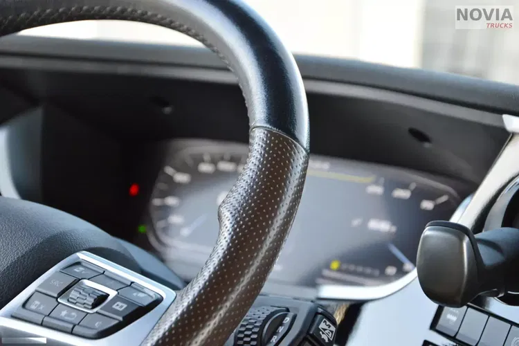 DAF XG+ 530 / ZF INTARDER / KLIMA POST. / FULL LED / ALUFELGI / zdjęcie 32