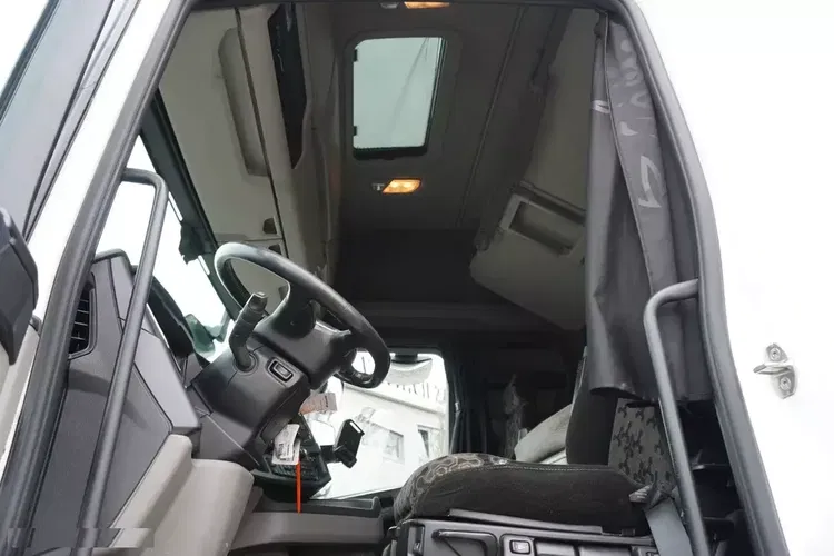 Scania R500 6x2 / Chłodnia hakowa Kiesling / Thermoking T-1200R / oś skrętna zdjęcie 20
