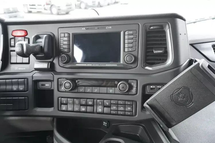 Scania R500 6x2 / Chłodnia hakowa Kiesling / Thermoking T-1200R / oś skrętna zdjęcie 24