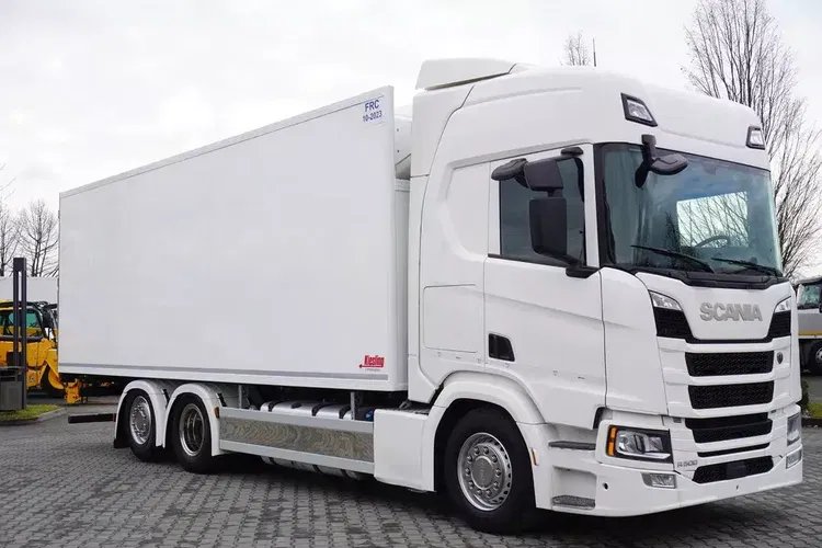 Scania R500 6x2 / Chłodnia hakowa Kiesling / Thermoking T-1200R / oś skrętna zdjęcie 4