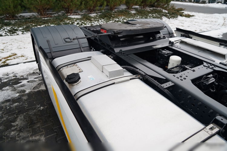 Iveco S-WAY / 510 / RETARDER / KLIMA POSTOJOWA zdjęcie 17