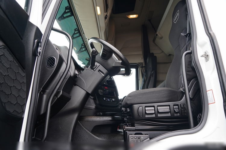Iveco S-WAY / 510 / RETARDER / KLIMA POSTOJOWA zdjęcie 24