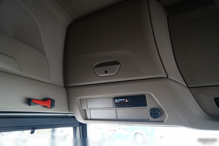 Iveco S-WAY / 510 / RETARDER / KLIMA POSTOJOWA zdjęcie 34