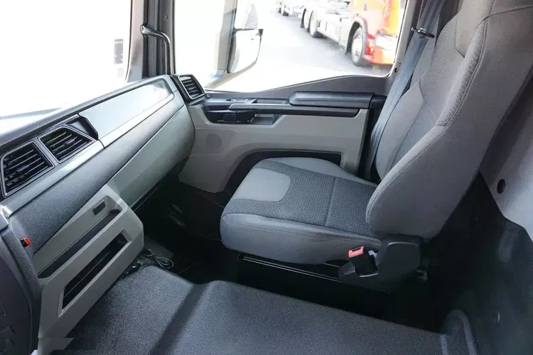 MAN TGL / 12.190 / E 6 / FIRANKA + WINDA / ŁAD. 6 525 KG / 16 PALET zdjęcie 38