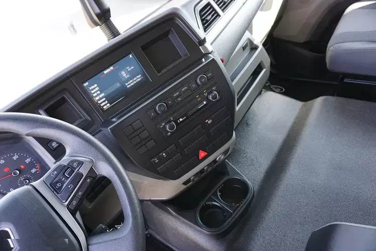 MAN TGL / 12.190 / E 6 / FIRANKA + WINDA / ŁAD. 6 525 KG / 16 PALET zdjęcie 9