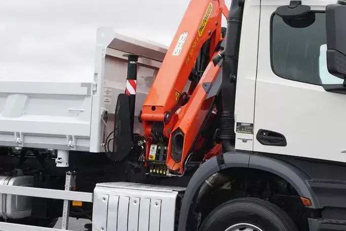 Mercedes AROCS / 2645 / E 6 / WYWROTKA + HDS / 6 X 4 / HYDROBURTA / ŁYŻKA / WIDŁY zdjęcie 33