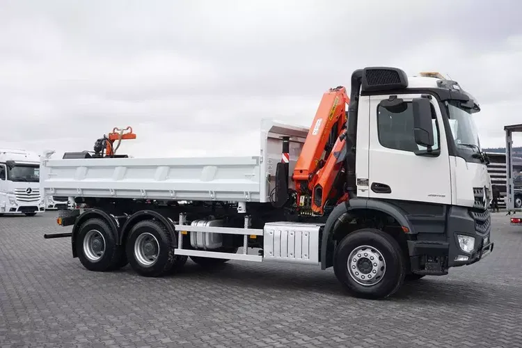 Mercedes AROCS / 2645 / E 6 / WYWROTKA + HDS / 6 X 4 / HYDROBURTA / ŁYŻKA / WIDŁY zdjęcie 6