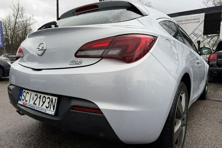 Opel Astra GTC, PDC 2x, Podgrz. fotele, Ele szyby, Ele lusterka, 2 kpl. kół zdjęcie 12