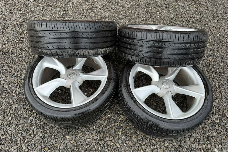 Opel Astra GTC, PDC 2x, Podgrz. fotele, Ele szyby, Ele lusterka, 2 kpl. kół zdjęcie 35