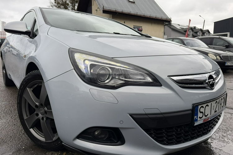 Opel Astra GTC, PDC 2x, Podgrz. fotele, Ele szyby, Ele lusterka, 2 kpl. kół zdjęcie 5