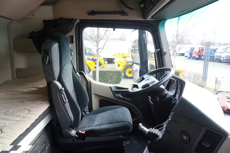 Mercedes Actros 2543 / NOWA laweta / Retarder / Kabina sypialna zdjęcie 29
