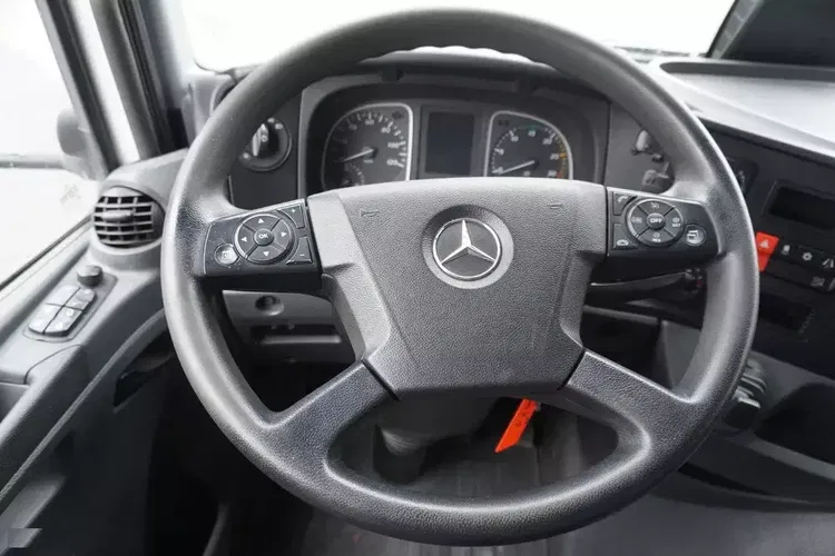 Mercedes Atego 1318 E6 4x2 / Chłodnia Cazaux 17 EPAL / Multitemperatura / Thermoking T-1000R zdjęcie 17