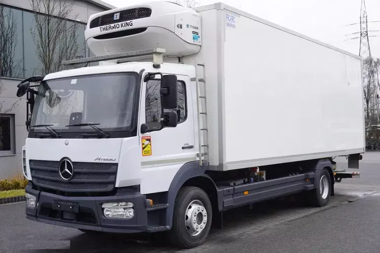 Mercedes Atego 1318 E6 4x2 / Chłodnia Cazaux 17 EPAL / Multitemperatura / Thermoking T-1000R zdjęcie 7