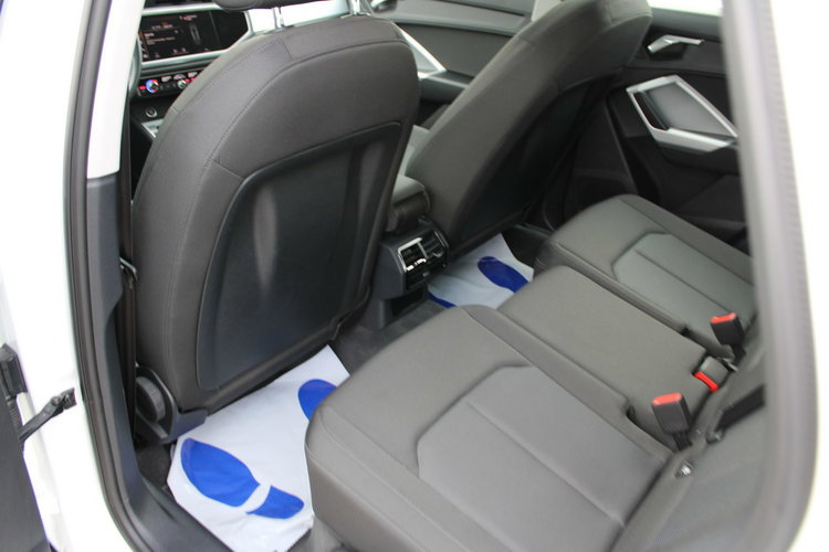 Audi Q3 VIRTUALN netto 91 788 PLN Gwarancja Salon Polska G.Fotele zdjęcie 14
