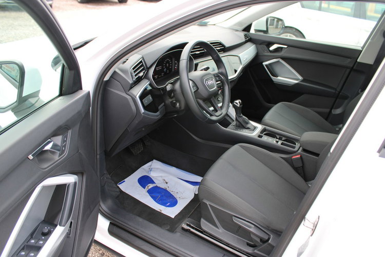 Audi Q3 VIRTUALN netto 91 788 PLN Gwarancja Salon Polska G.Fotele zdjęcie 17