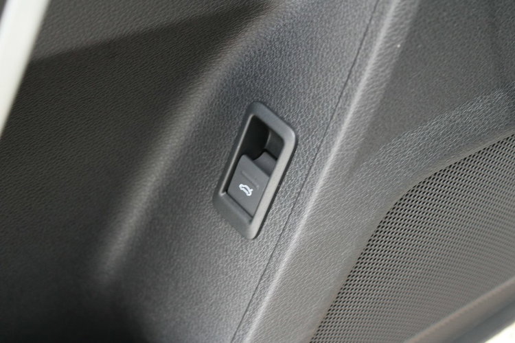 Audi Q3 VIRTUALN netto 91 788 PLN Gwarancja Salon Polska G.Fotele zdjęcie 19