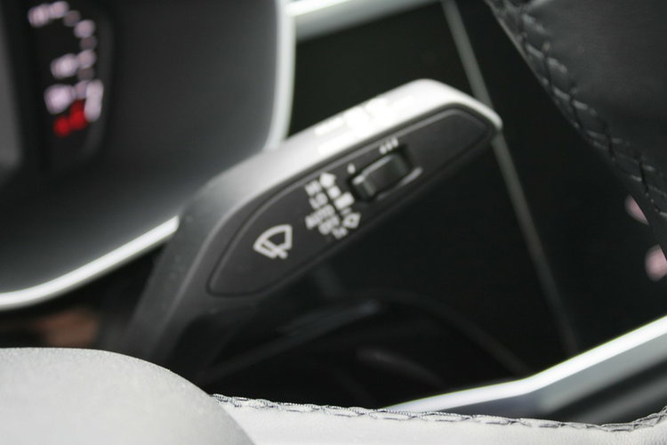 Audi Q3 VIRTUALN netto 91 788 PLN Gwarancja Salon Polska G.Fotele zdjęcie 23