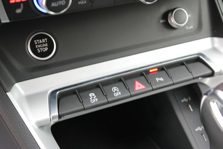 Audi Q3 VIRTUALN netto 91 788 PLN Gwarancja Salon Polska G.Fotele zdjęcie 28