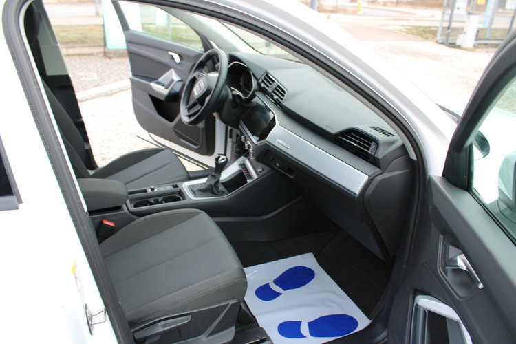 Audi Q3 VIRTUALN netto 91 788 PLN Gwarancja Salon Polska G.Fotele zdjęcie 32