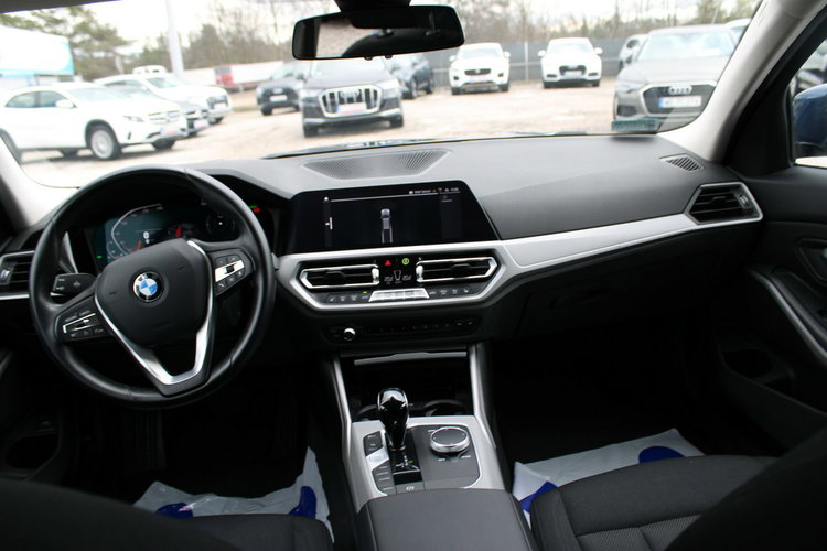 BMW 318 Automat F-Vat Salon Polska netto 75 528 PLN Gwarancja zdjęcie 17