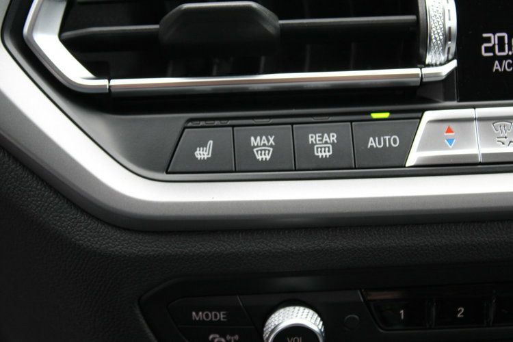 BMW 318 Automat F-Vat Salon Polska netto 75 528 PLN Gwarancja zdjęcie 28