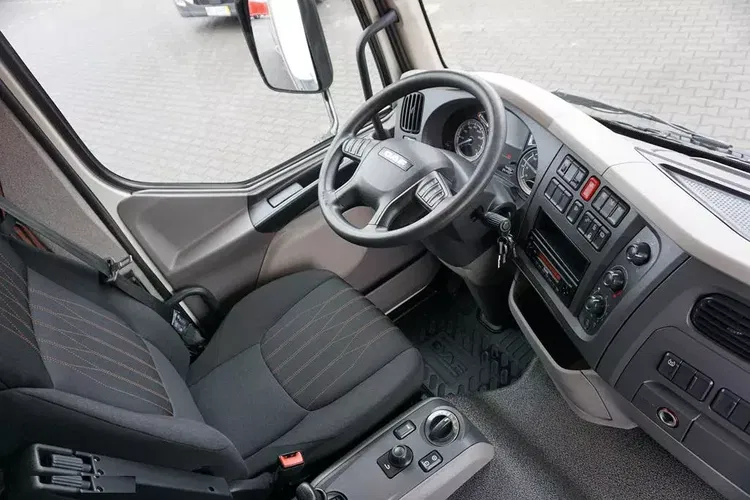 DAF LF / 260 / ACC / E 6 / FIRANKA / 18 PALET / DŁ. 7.2 M zdjęcie 13