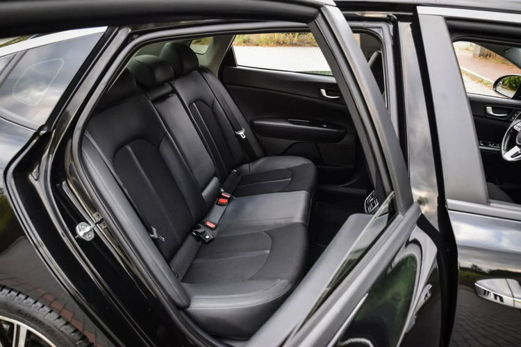 Kia Optima Z polskiego salonu - 100% Oryginał - Bogata wersja - Automat- Półskóry zdjęcie 26