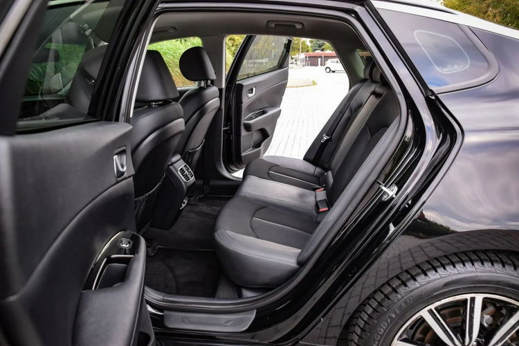 Kia Optima Z polskiego salonu - 100% Oryginał - Bogata wersja - Automat- Półskóry zdjęcie 28