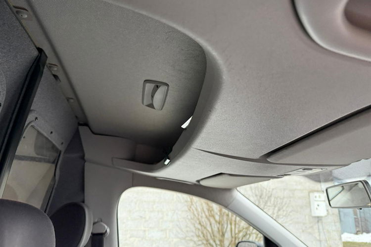 Volkswagen Caddy MAXI 2.0 109KM MPI 2x drzwi /2014 r / 100 ty km przebiegu Nowy GAZ/LPG zdjęcie 21