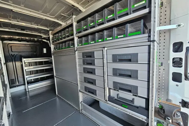 Renault Master L3H2 89999zł NETTO Zabudowa warsztatowa 2.3dCi/180KM zdjęcie 19