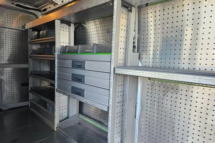 Renault Master L3H2 89999zł NETTO Zabudowa warsztatowa 2.3dCi/180KM zdjęcie 25