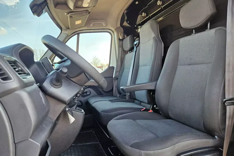 Renault Master L3H2 89999zł NETTO Zabudowa warsztatowa 2.3dCi/180KM zdjęcie 26