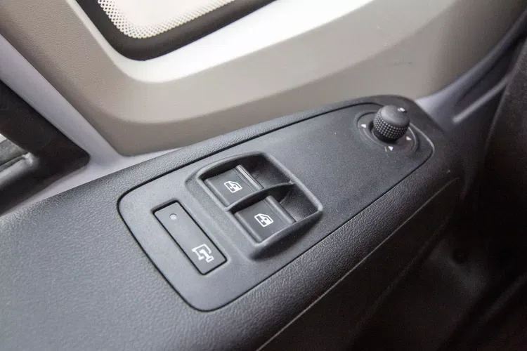 Fiat Ducato 2.3 MAXI L4H3 WYSOKI DACH Professional zdjęcie 33