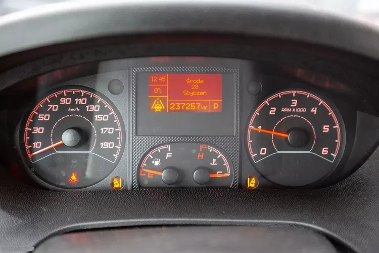Fiat Ducato 2.3 MAXI L4H3 WYSOKI DACH Professional zdjęcie 35