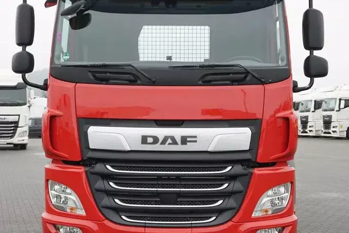 DAF CF / 410 / ACC / E 6 / SKRZYNIOWY + NAJAZDY / DŁ. 8,5 M / OŚ SKRĘTNA / ŁAD. 15 420 KG zdjęcie 14