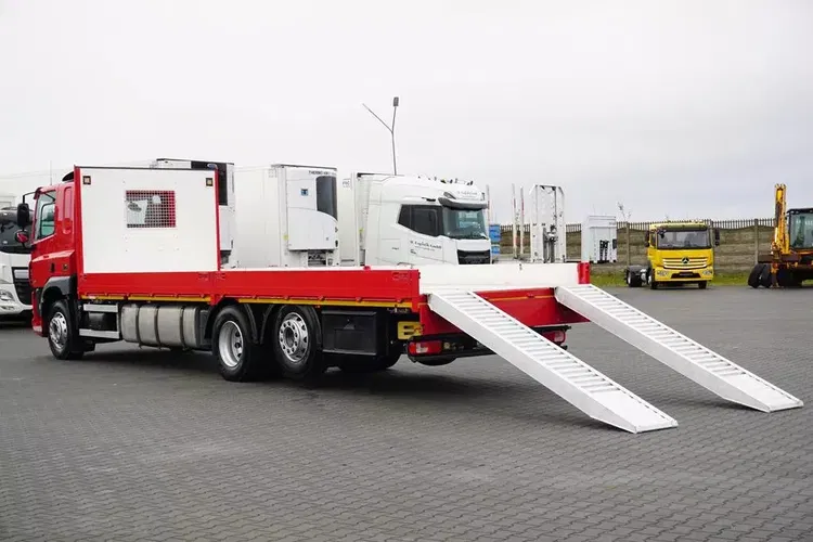 DAF CF / 410 / ACC / E 6 / SKRZYNIOWY + NAJAZDY / DŁ. 8,5 M / OŚ SKRĘTNA / ŁAD. 15 420 KG zdjęcie 5