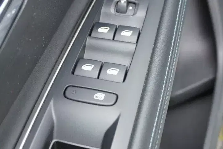 Peugeot 5008 zdjęcie 16