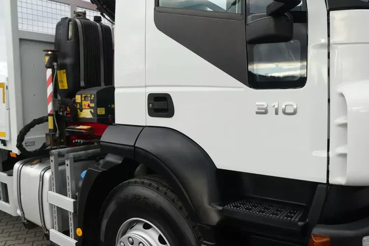 Iveco TRAKKER 310 / HDS FASSI F100 + SKRZYNIA 6.20 / MANUAL / zdjęcie 16