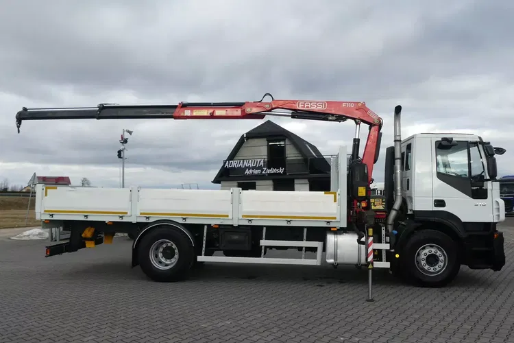 Iveco TRAKKER 310 / HDS FASSI F100 + SKRZYNIA 6.20 / MANUAL / zdjęcie 5