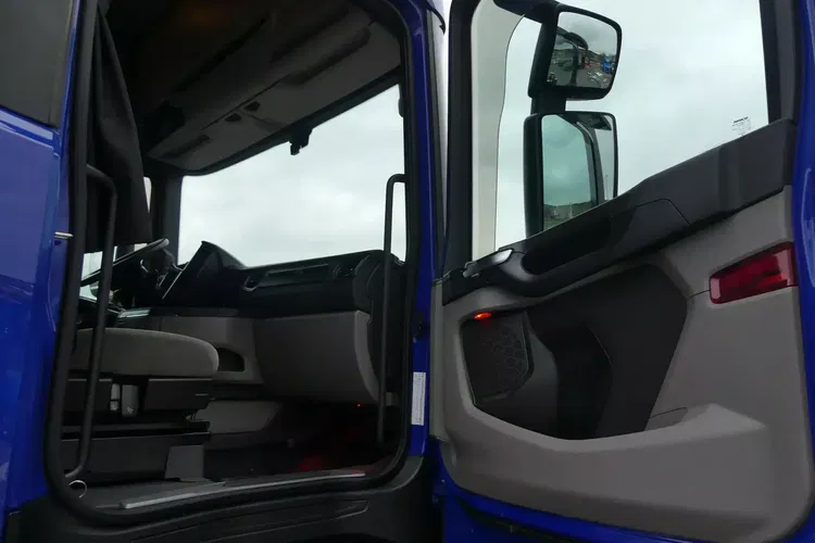 Scania R450 / EURO 6 BEZ EGR / RETARDER / STANDARD / AUTOMAT / zdjęcie 20