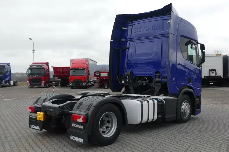 Scania R450 / EURO 6 BEZ EGR / RETARDER / STANDARD / AUTOMAT / zdjęcie 9
