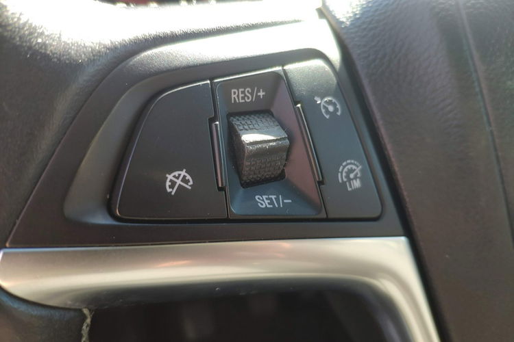 Opel Mokka Bezwypadkowy + Ksiiązka Serwisowa + 2 klucze zdjęcie 18