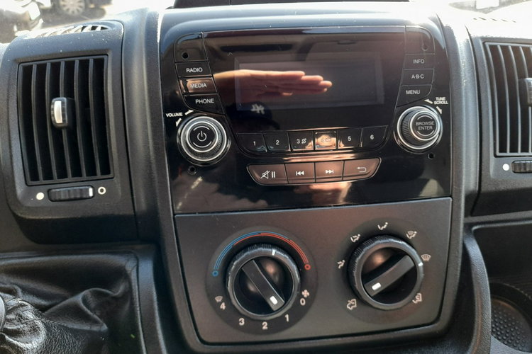 Fiat Ducato L3H2 2.3 JTD 130 KM zdjęcie 10