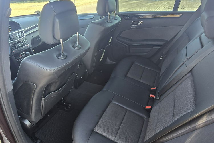 Mercedes E 200 2.0 Benz.Automat.Tempomat.Ledy.Xenony.. zdjęcie 16
