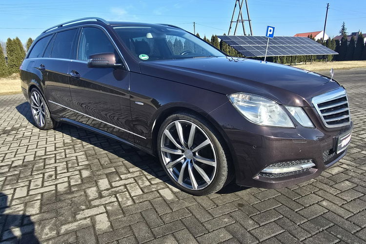 Mercedes E 200 2.0 Benz.Automat.Tempomat.Ledy.Xenony.. zdjęcie 3