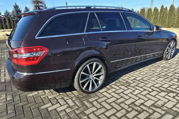 Mercedes E 200 2.0 Benz.Automat.Tempomat.Ledy.Xenony.. zdjęcie 7