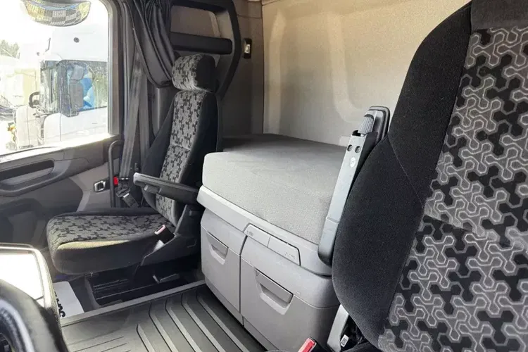 Scania R 450 A4x2LA zdjęcie 6