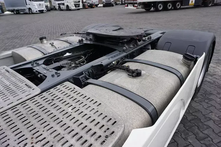 DAF 106 / 480 / EURO 6 / ACC / SUPER SPACE CAB zdjęcie 31