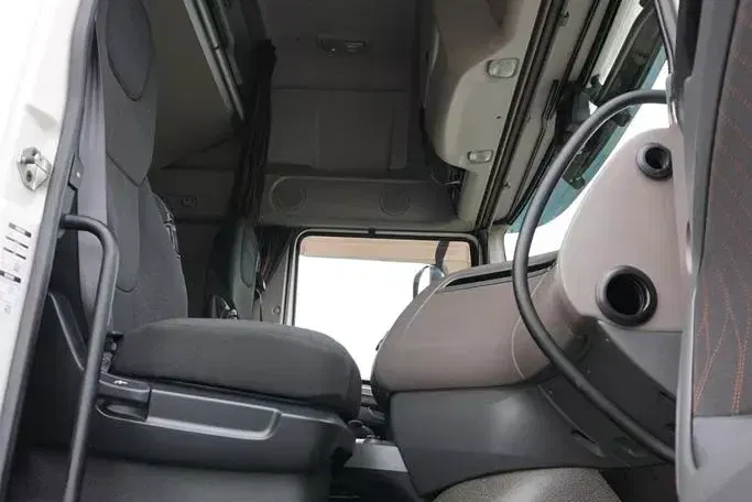 DAF 106 / 480 / EURO 6 / ACC / SUPER SPACE CAB zdjęcie 8