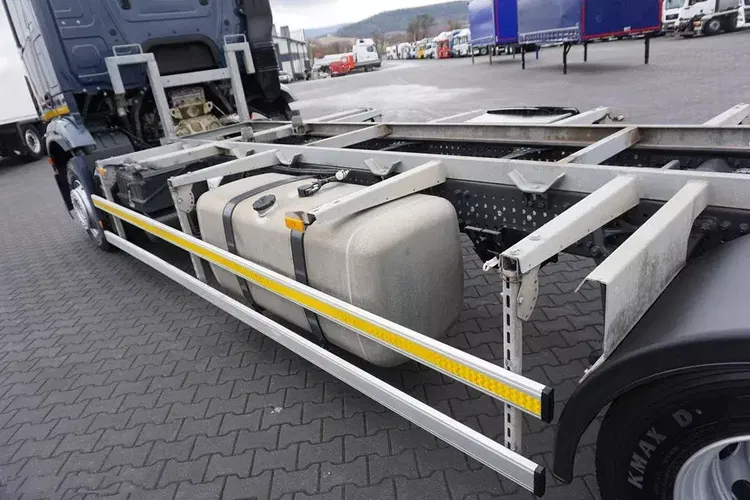 Mercedes zdjęcie 10